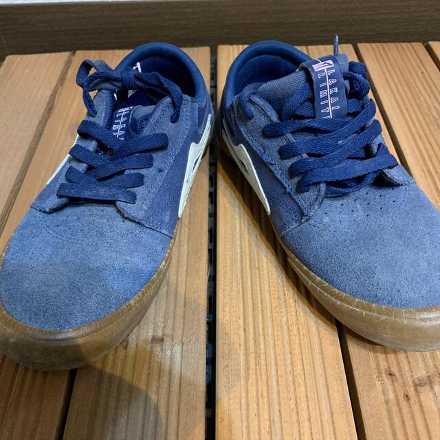 Lakai(ラカイ)のラカイ　スケーボージュース キッズ/ベビー/マタニティのキッズ靴/シューズ(15cm~)(スニーカー)の商品写真