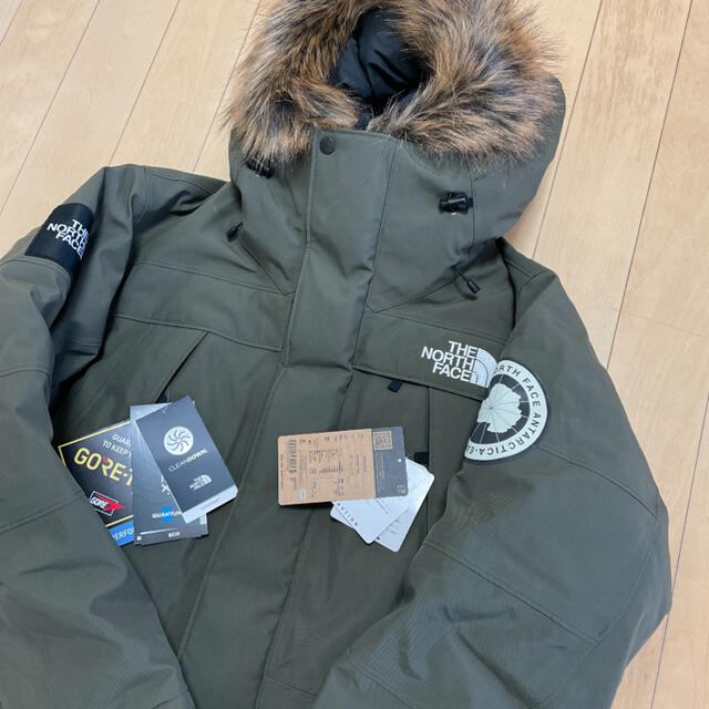 THE NORTH FACE(ザノースフェイス)の【新品未使用】ノースフェイス ANTARCTICA PARKA Lサイズ メンズのジャケット/アウター(ダウンジャケット)の商品写真