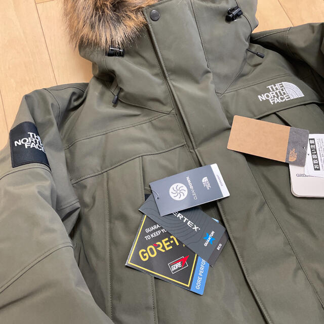 THE NORTH FACE(ザノースフェイス)の【新品未使用】ノースフェイス ANTARCTICA PARKA Lサイズ メンズのジャケット/アウター(ダウンジャケット)の商品写真