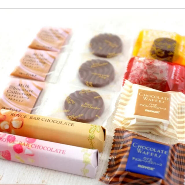 ロイズチョコセット 食品/飲料/酒の食品(菓子/デザート)の商品写真