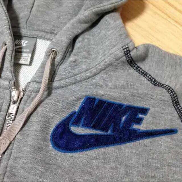 NIKE(ナイキ)のNIKEパーカー レディースのトップス(パーカー)の商品写真