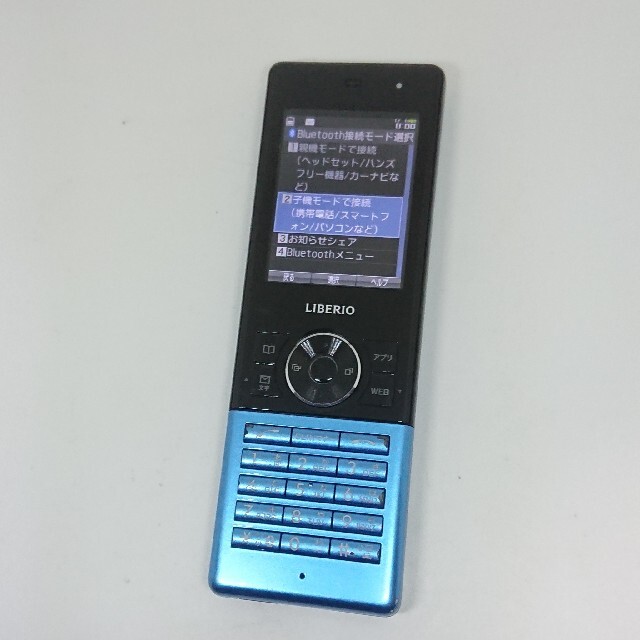 京セラ(キョウセラ)のPHS 401KC スマホ子機bluetooth 京セラwillcom スマホ/家電/カメラのスマートフォン/携帯電話(PHS本体)の商品写真