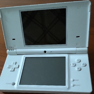任天堂DS&充電器(携帯用ゲーム機本体)