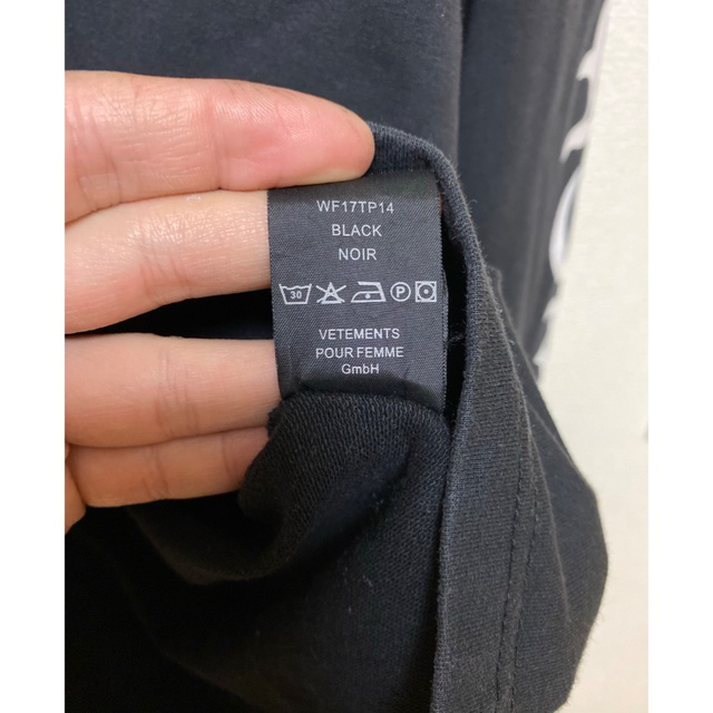 Balenciaga(バレンシアガ)のヴェトモン　vetements メンズのトップス(シャツ)の商品写真