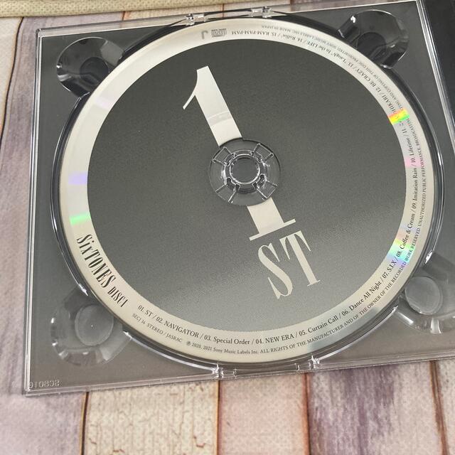 SixTONES 1ST (初回盤A) 原石盤　DVD付きCD 1stアルバム 2