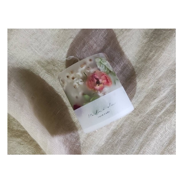 botanical aroma candleーrose geraniumー ハンドメイドのインテリア/家具(アロマ/キャンドル)の商品写真