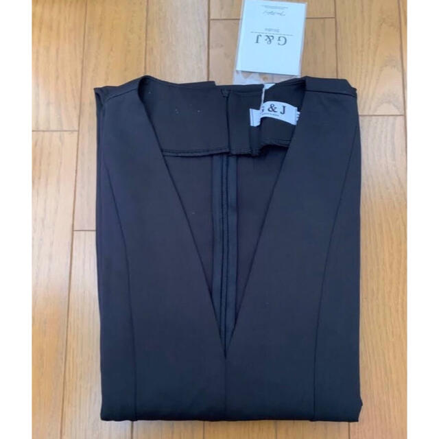 ハイウェストジャンプスーツ　Vネック　パンツドレス　パーティードレス⭐️黒 レディースのフォーマル/ドレス(スーツ)の商品写真
