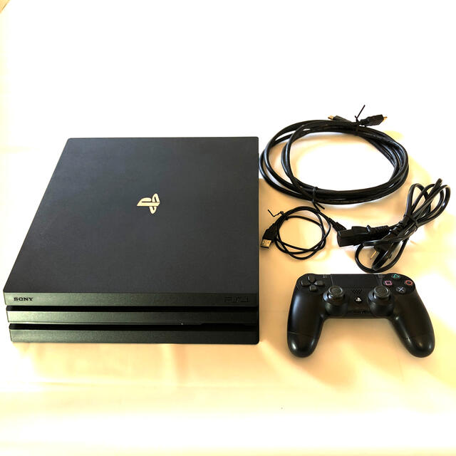 PlayStation4(プレイステーション4)のPS4 Pro CUH-7000B 500MB SSD換装済 エンタメ/ホビーのゲームソフト/ゲーム機本体(家庭用ゲーム機本体)の商品写真