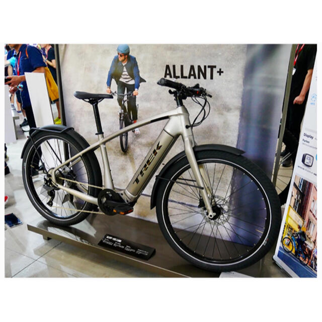 自転車本体【美品】走行距離230キロTREKトレックe−bike電動自転車ALLANT+8