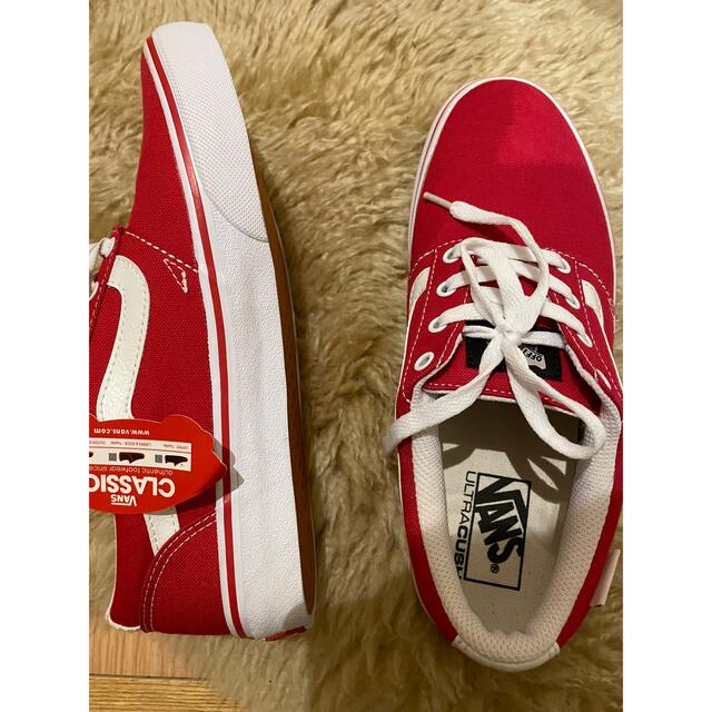 VANS(ヴァンズ)のVANS スニーカー 新品タグ付き レディースの靴/シューズ(スニーカー)の商品写真