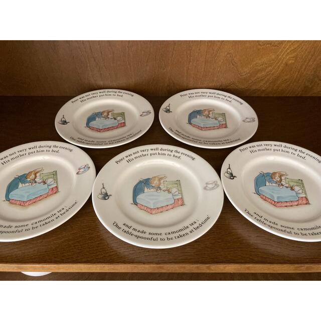 WEDGWOOD(ウェッジウッド)のウエッジウッド　ピーターラビット　9枚 インテリア/住まい/日用品のキッチン/食器(食器)の商品写真