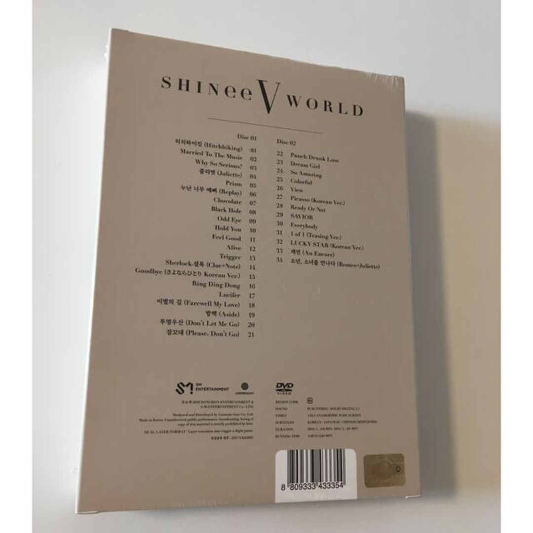 SHINee(シャイニー)のSHINee World Ⅴ in SEOUL DVD 未開封 エンタメ/ホビーのDVD/ブルーレイ(アイドル)の商品写真