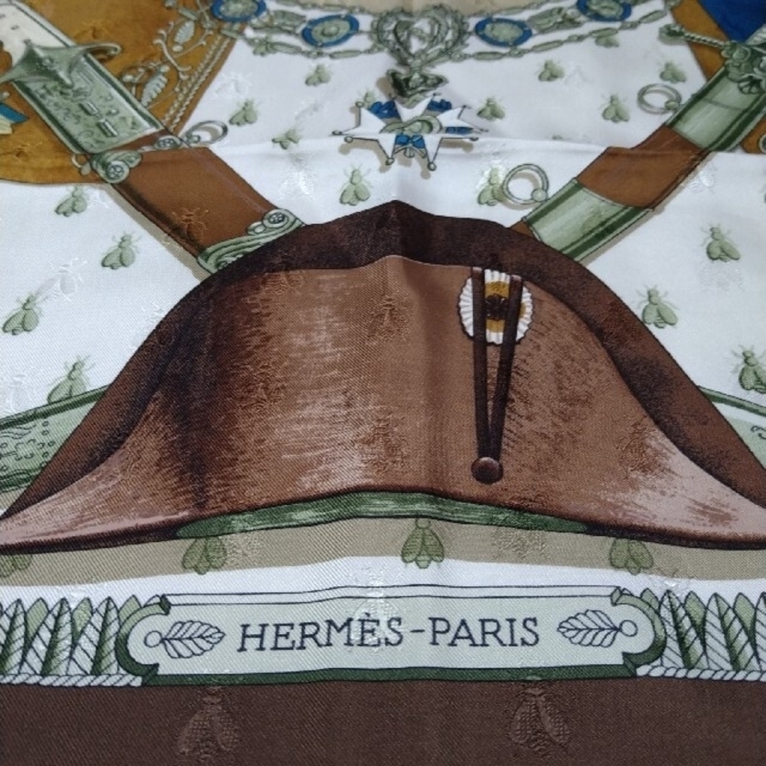 人気柄 HERMÈS エルメス スカーフ ストール カレ90 人気柄 HERMÈS エルメス スカーフ ストール カレ90