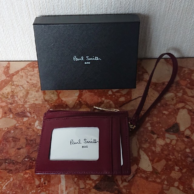 Paul Smith(ポールスミス)のPaul Smith パスケース ワイン色 うさぎ レディースのファッション小物(パスケース/IDカードホルダー)の商品写真