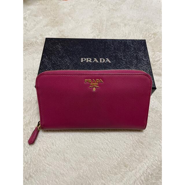 PRADA(プラダ)のプラダ　長財布 レディースのファッション小物(財布)の商品写真