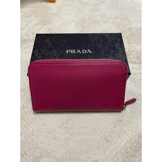 PRADA(プラダ)のプラダ　長財布 レディースのファッション小物(財布)の商品写真