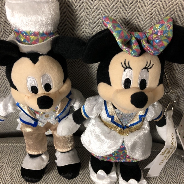 Disney(ディズニー)のディズニーフラッグシップ東京限定　 ミッキー　ミニー　ぬいぐるみバッジ　セット エンタメ/ホビーのおもちゃ/ぬいぐるみ(キャラクターグッズ)の商品写真