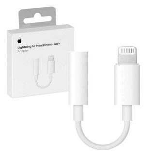 アップル(Apple)の新品　 Lightning  イヤホン変換アダプタ(ストラップ/イヤホンジャック)