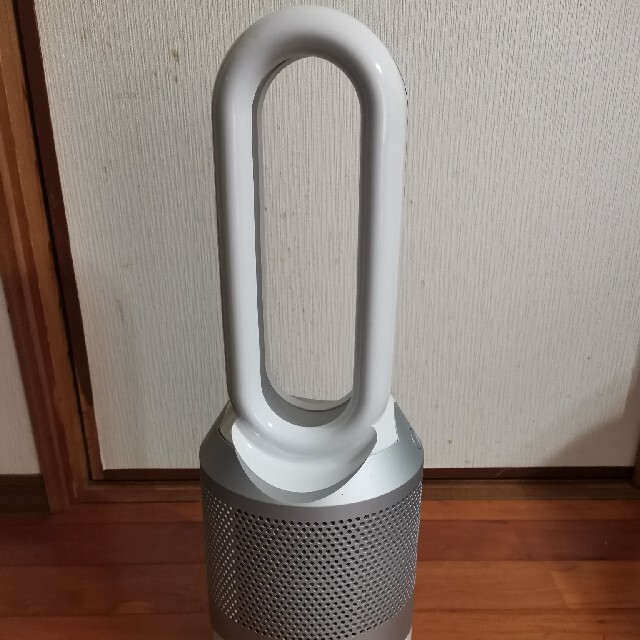 Dyson(ダイソン)のDyson Hot&Cool 空気清浄機能付き　17年製 スマホ/家電/カメラの生活家電(空気清浄器)の商品写真