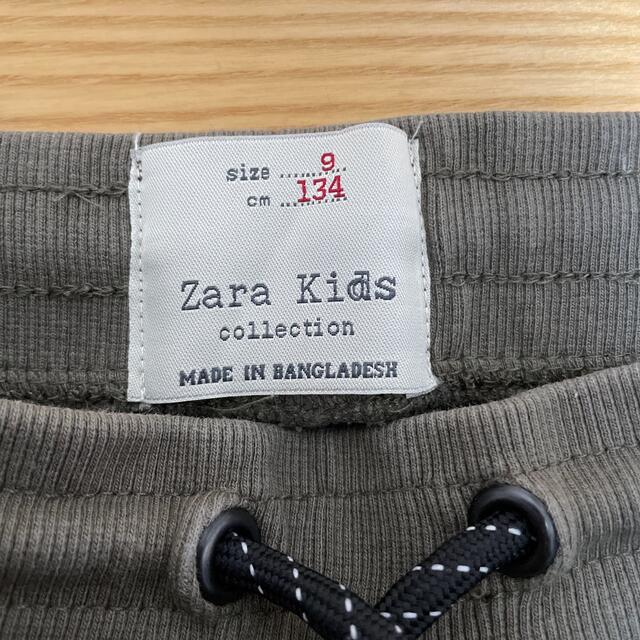 ZARA KIDS(ザラキッズ)の値下げ‼︎ ZARA KIDS 迷彩パンツ134cm キッズ/ベビー/マタニティのキッズ服男の子用(90cm~)(パンツ/スパッツ)の商品写真