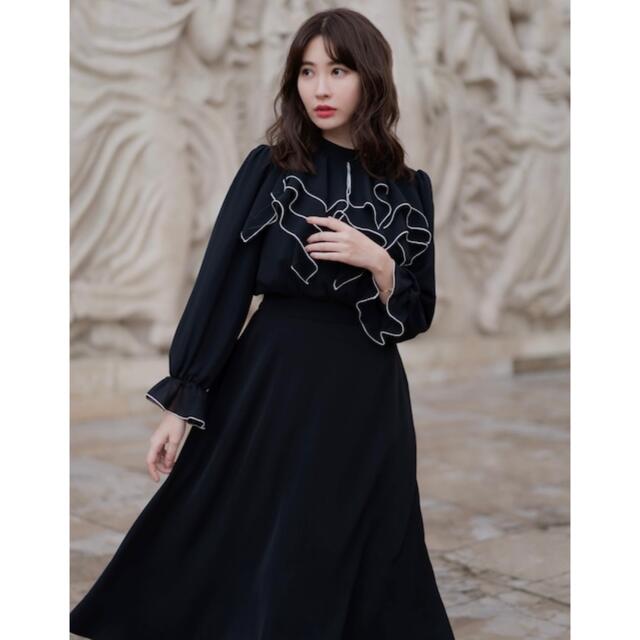 35バストher lip to Modern Classic Ruffled Dress