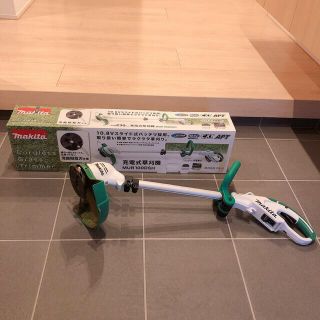 マキタ(Makita)の【値下げ】マキタ　充電式草刈り機(工具/メンテナンス)