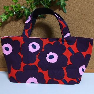 【新品 タグ付】marimekko★マリメッコ　トートバッグ　ウニッコ横長