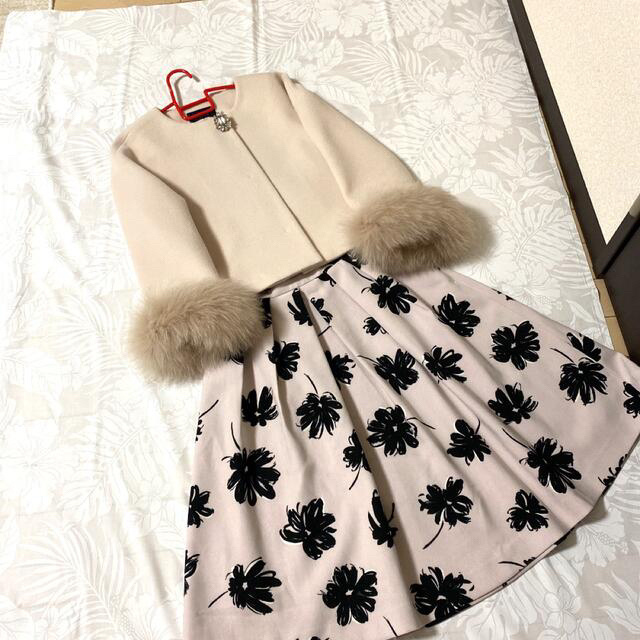 極美品♡ジャスグリッティー♡ビジュー付き2wayショートファーコート　完売品