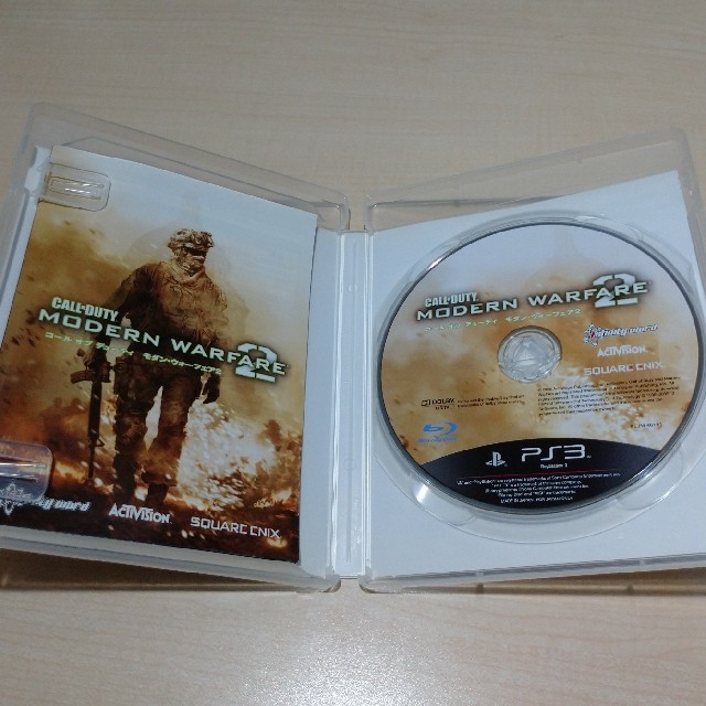 PlayStation3(プレイステーション3)のコール オブ デューティ4 モダン・ウォーフェア、ウォーフェア2　セット　PS3 エンタメ/ホビーのゲームソフト/ゲーム機本体(家庭用ゲームソフト)の商品写真