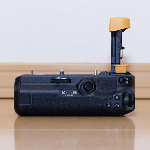 Canon(キヤノン)のCanon バッテリーグリップ　BG-R10 スマホ/家電/カメラのカメラ(ミラーレス一眼)の商品写真