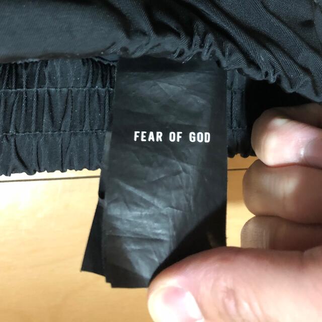 FEAR OF GOD(フィアオブゴッド)のfear of god nylon baggy pants black sサイズ メンズのパンツ(ワークパンツ/カーゴパンツ)の商品写真