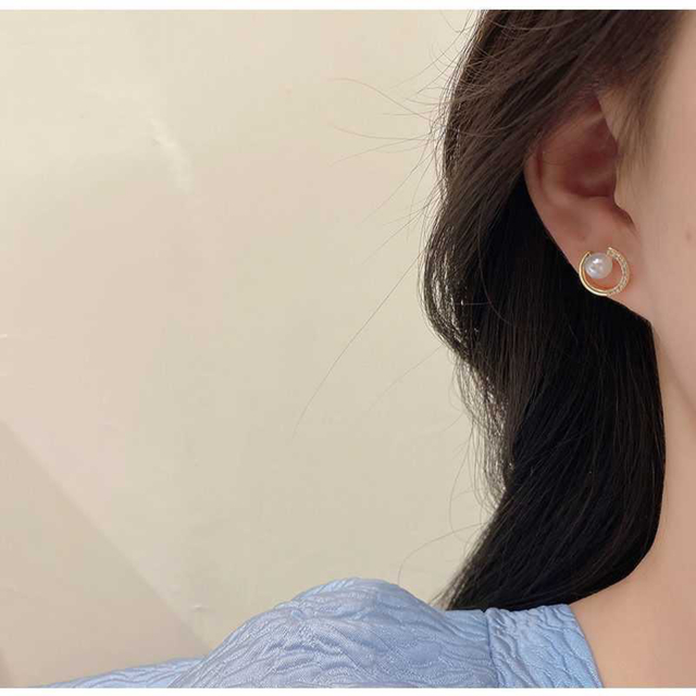 4℃(ヨンドシー)のpearl round zirconia pierce s925 & 18kgp レディースのアクセサリー(ピアス)の商品写真