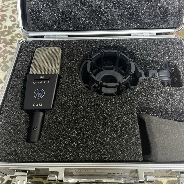 最終値下げAKG C414 XLS サイドアドレス型 コンデンサーマイクロホンの