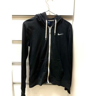 ナイキ(NIKE)のNIKE ナイキ　パーカー(パーカー)