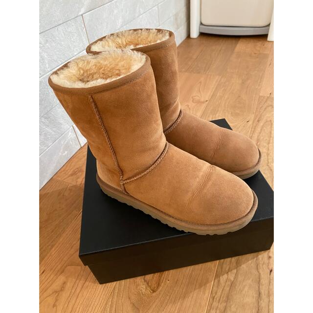 UGG(アグ)のUGGムートンブーツ レディースの靴/シューズ(ブーツ)の商品写真