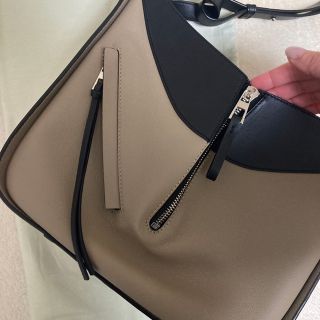 LOEWE - 【美品】海外限定カラー LOEWE ロエベ ハンモックスモール ...