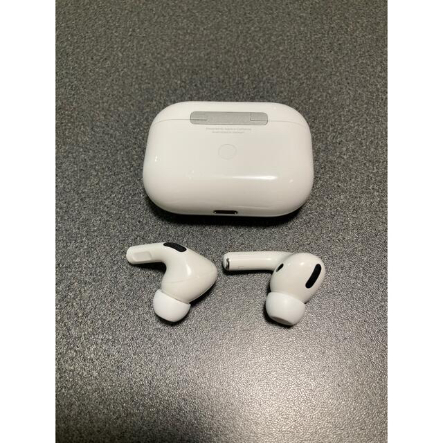 Apple(アップル)の 正規品⭐︎Apple AirPods Pro 本体 MWP22J/A スマホ/家電/カメラのオーディオ機器(ヘッドフォン/イヤフォン)の商品写真