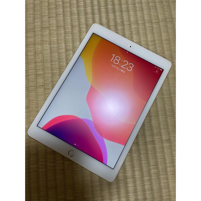 au iPad Air 2  16GB　ゴールド