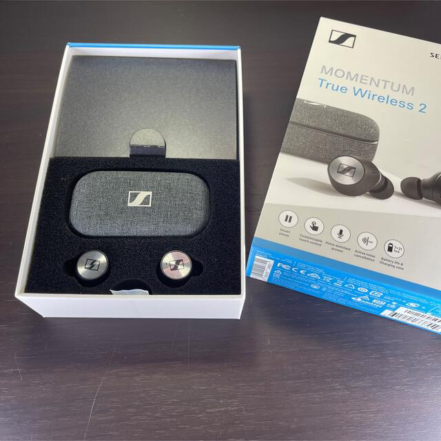 SENNHEISER(ゼンハイザー)のMOMENTUM True Wireless 2 M3IETW2 BLACK スマホ/家電/カメラのオーディオ機器(ヘッドフォン/イヤフォン)の商品写真