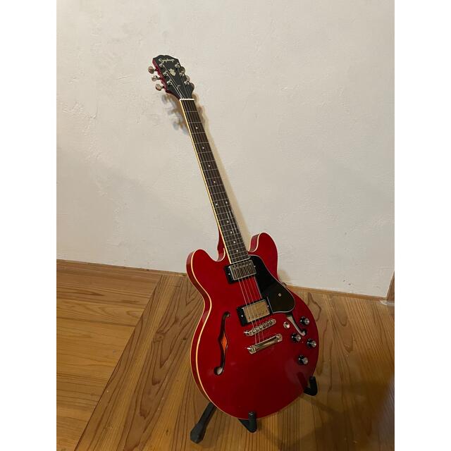 Gibson(ギブソン)の新同品　セミアコEpiphone ES-339 Cherry G7THカポ 楽器のギター(アコースティックギター)の商品写真