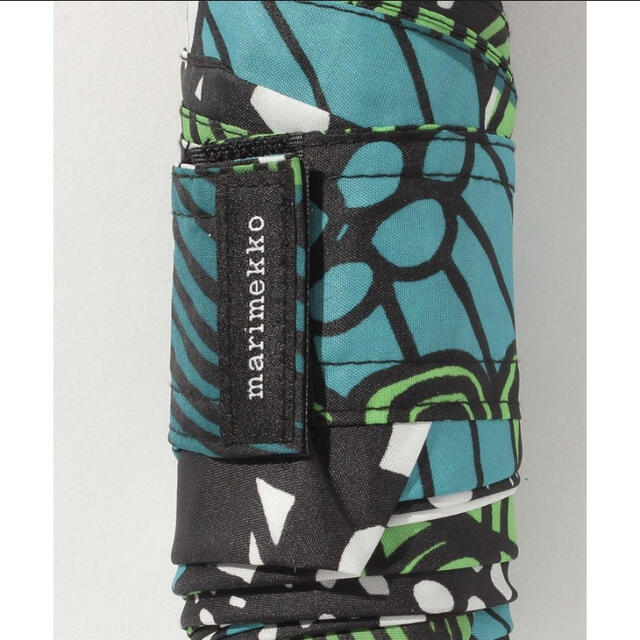 marimekko(マリメッコ)の新品　マリメッコ　折りたたみ傘 レディースのファッション小物(傘)の商品写真