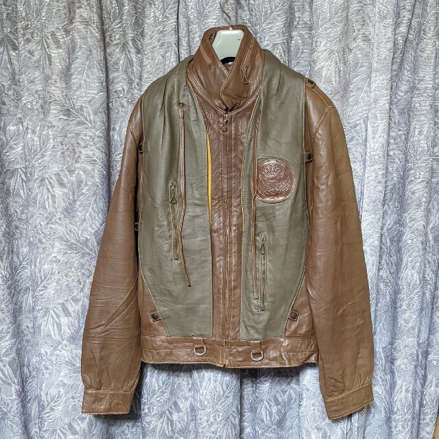 注目 90'sアンティークレザージャケット 3broadwaybistro.com