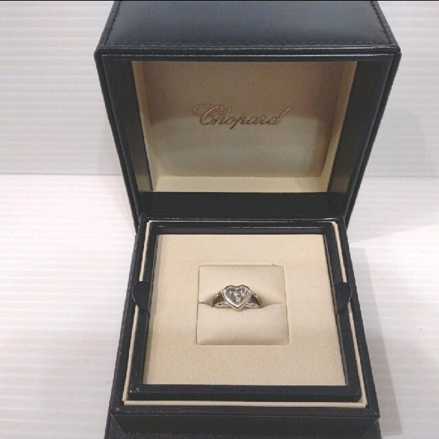 Chopard(ショパール)のChopard　ショパール　ハッピーダイヤモンドリング　18KWG　ダイヤ　9号 レディースのアクセサリー(リング(指輪))の商品写真