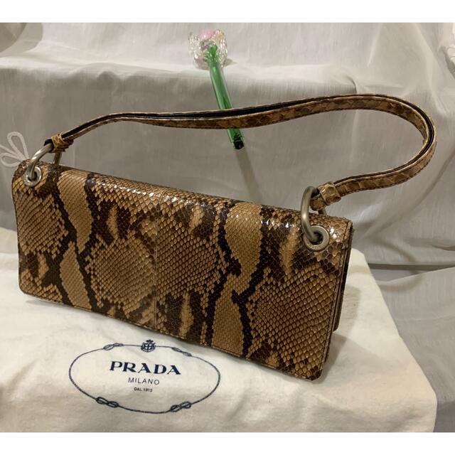 絶妙なデザイン PRADA - PRADA ショルダーバック パイソン 超美品