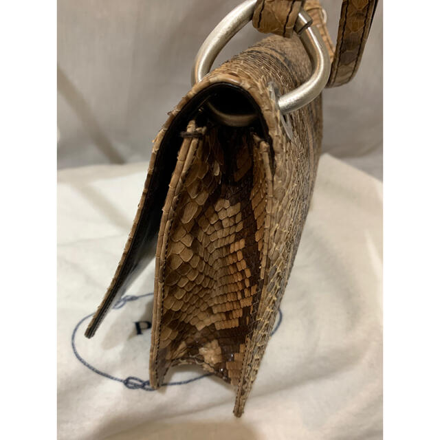 絶妙なデザイン PRADA - PRADA ショルダーバック パイソン 超美品