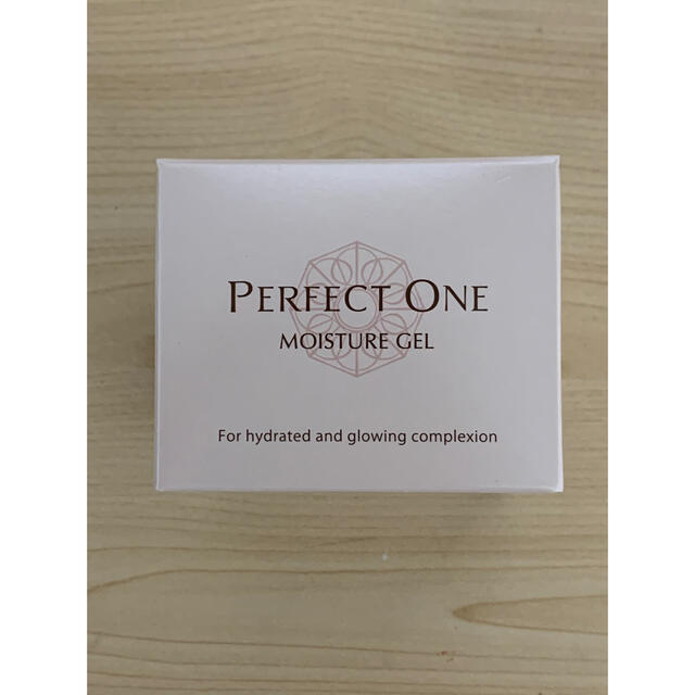 PERFECT ONE(パーフェクトワン)の【5set】 パーフェクトワン モイスチャージェル 75g  新日本製薬   コスメ/美容のスキンケア/基礎化粧品(オールインワン化粧品)の商品写真