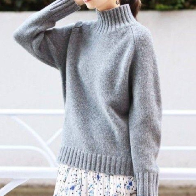IENA AQUAウールカシミヤハイネックプルオーバー IENA AQUAウールカシミヤハイネックプルオーバー