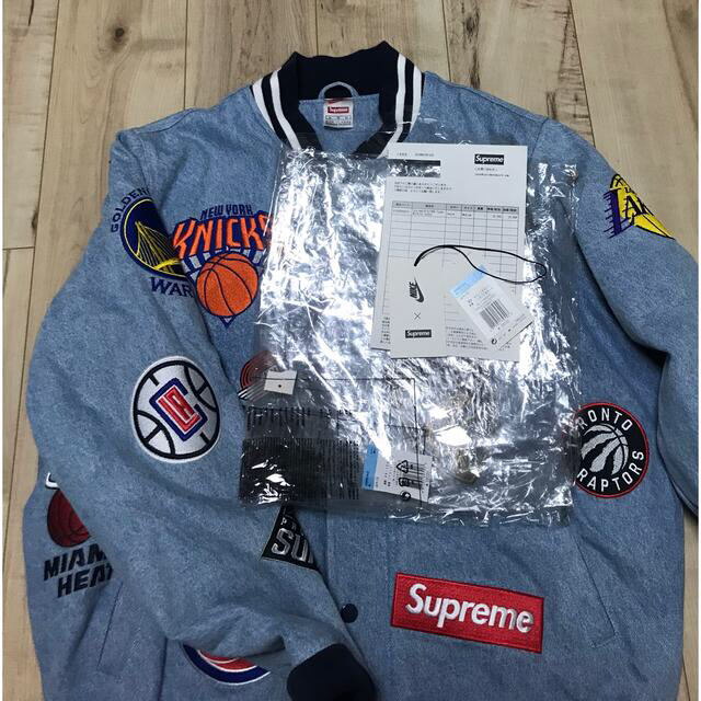 Supreme(シュプリーム)のsupreme/Nike/NBA Teams Warm-Up デニムMサイズ メンズのジャケット/アウター(Gジャン/デニムジャケット)の商品写真