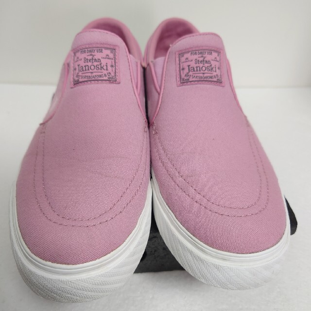 NIKE(ナイキ)の25cm【NIKE Stefan Janoski SLIP】ナイキ スリッポン レディースの靴/シューズ(スニーカー)の商品写真