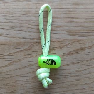 ザノースフェイス(THE NORTH FACE)の蓄光　反射材付き　ペグマーカー　パラコード　ジッパータブ(キーホルダー/ストラップ)